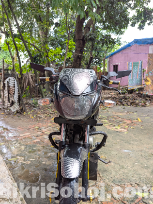 Pulsur 150